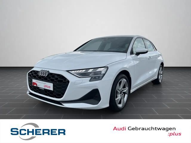 Audi A3 35 TFSI S tronic NAVI RFK LED SHZ S 2025 Benzine