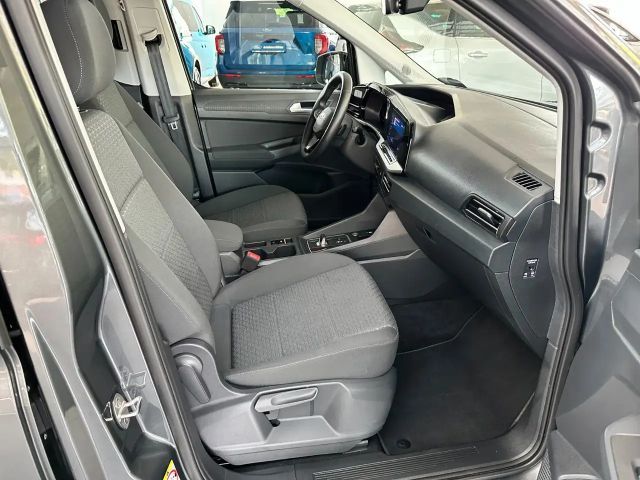 Ford Grand Tourneo