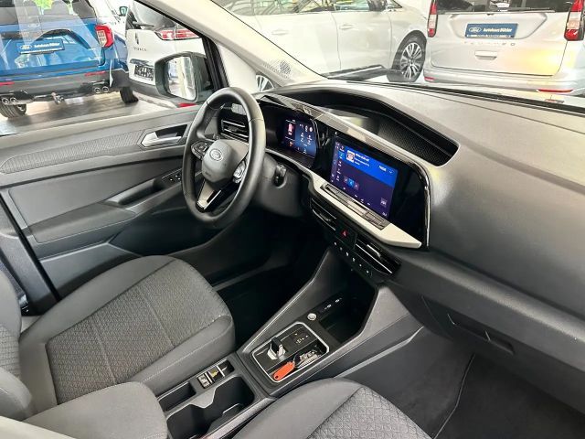 Ford Grand Tourneo