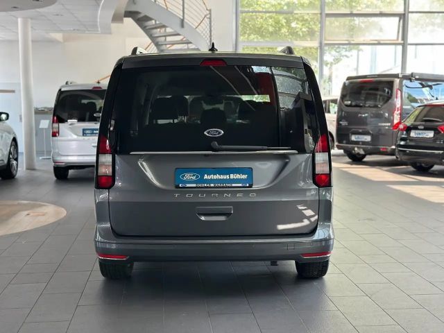 Ford Grand Tourneo