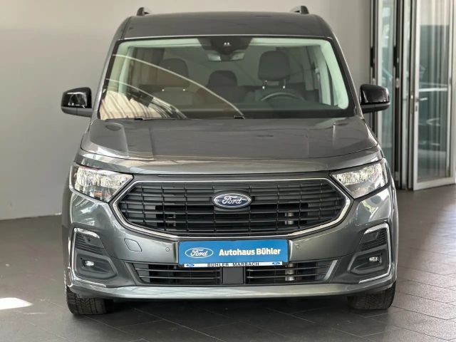 Ford Grand Tourneo