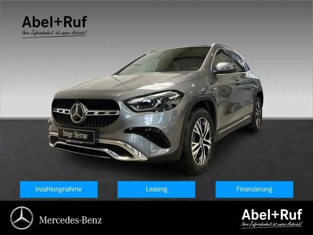 Mercedes-Benz GLA 250 e Edition Progressive AHK+MULTIBEAM+360° 2025 Hybride / Benzine