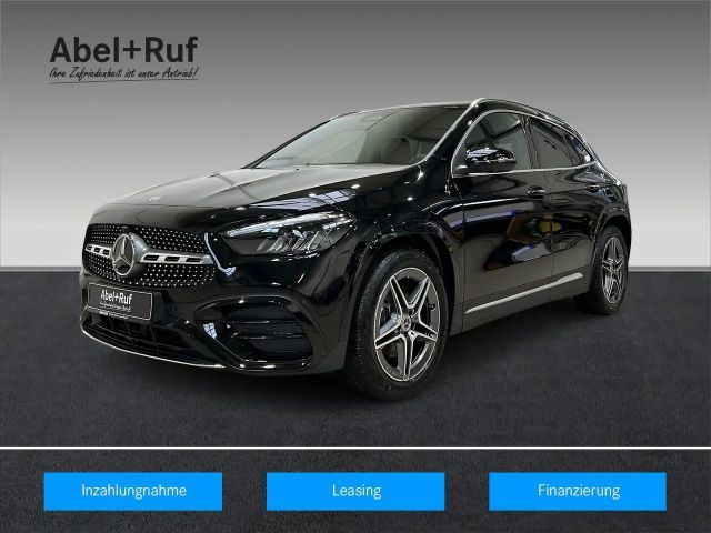 Mercedes-Benz GLA 200 AMG+LED+Ambi+Carplay+TotW+AHK+19"+360° 2025 Benzine