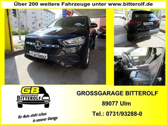 Mercedes-Benz GLA 180 7G-DCT Navi/Virt/Temp 2023 Benzine