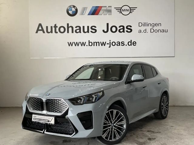 BMW iX2 xDrive30 |M Sportpaket |Aktivsitz |20" BMW Individ 2025 Elektrisch
