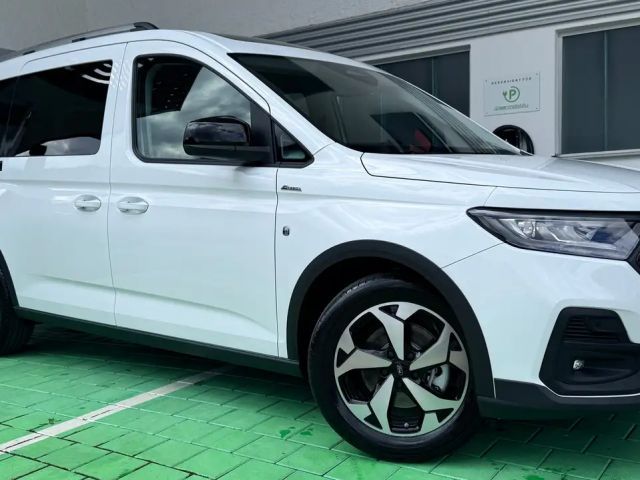 Ford Grand Tourneo