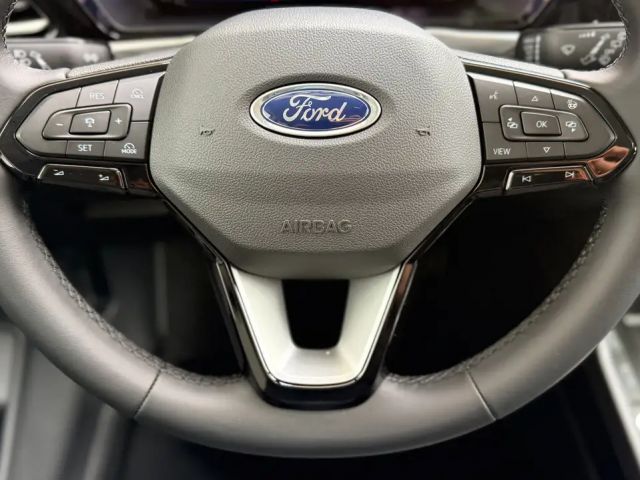 Ford Grand Tourneo