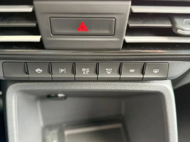Ford Grand Tourneo