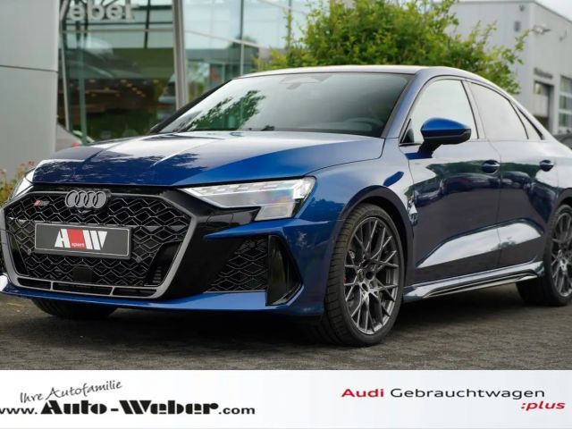 Audi RS3 LIMO BLU TOUR DE FRANCE  280 SCHALE PANO 2026 Benzine