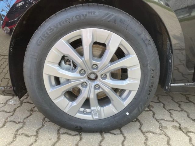 Ford Grand Tourneo