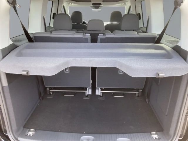 Ford Grand Tourneo