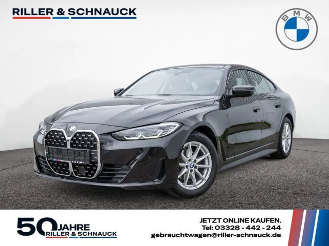 BMW 420 i Gran Coupe STANDHZG+NAVI+LED+KAMERA+KLIM 2023 Benzine
