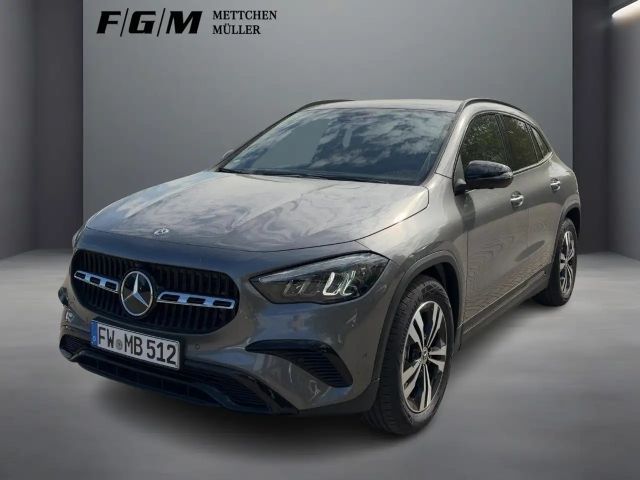 Mercedes-Benz GLA 180 GLA 180 Progressive/Navi/Distronic/Keyless-Go/LED 2026 Benzine