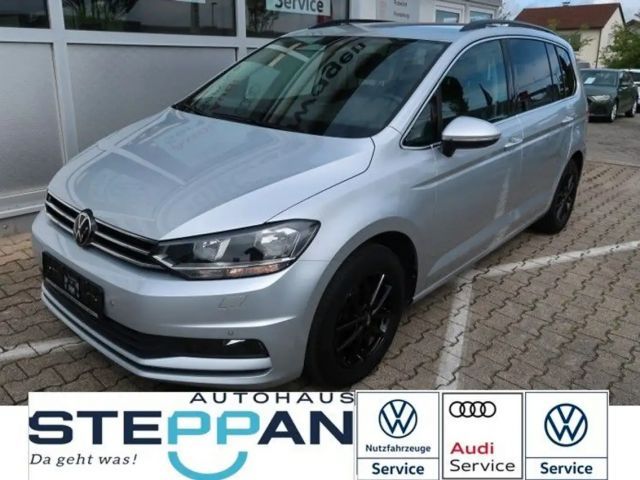 Volkswagen Touran 1,5 TSI Comfortline +PDC +ACC +Spurhalte. 2023 Benzine