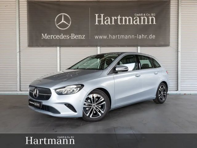 Mercedes-Benz B 200 B 200 Progressive Advanced AHK Digitaldisplay LED 2025 Benzine