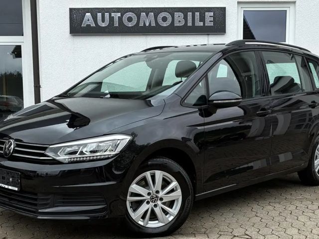Volkswagen Touran Comfortline 2.0TDI DSG LED NAVI TOTW. ACC 2023 Diesel