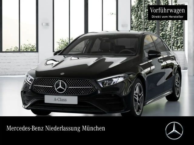 Mercedes-Benz A 200 Lim AMG+NIGHT+AHK+LED+STHZG+KAMERA+TOTW+7G 2025 Benzine