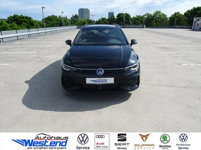Volkswagen Golf Var. R-Line 1.5l TSI 110kW DSG LED Navi Klima 2025 Benzine
