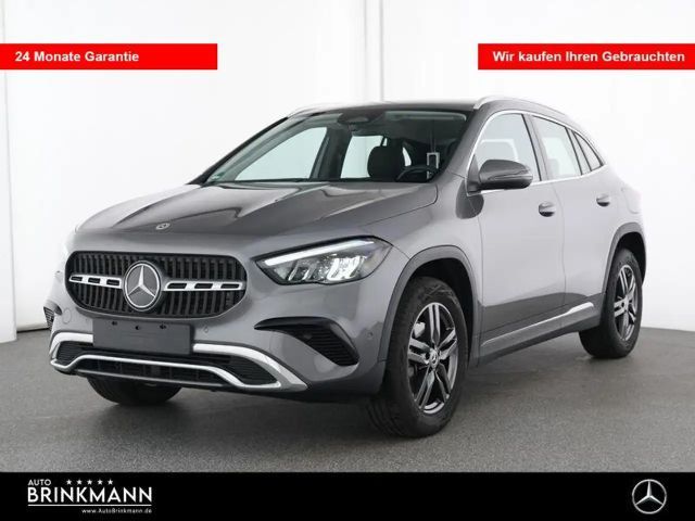 Mercedes-Benz GLA 200 GLA200 ADVANCED/LED/TOTW/KAMERA/SPURHALTE/WINTER 2025 Benzine
