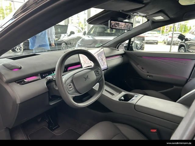 Xpeng P7