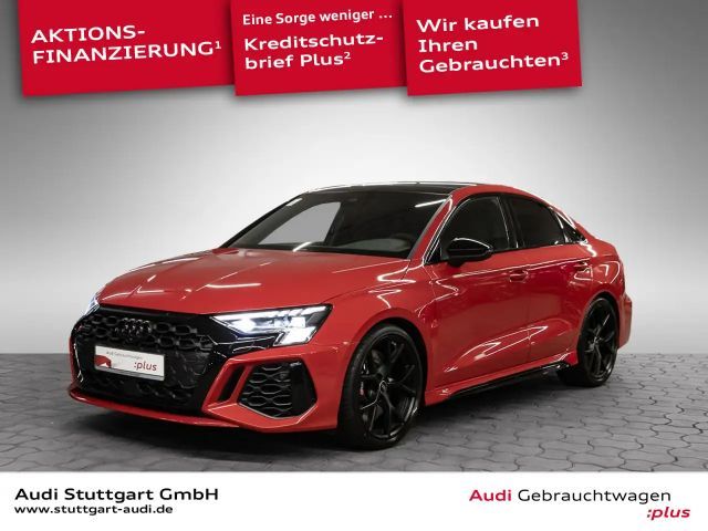 Audi RS3 TFSI quattro Pano Matrix LED 19'' 2022 Benzine