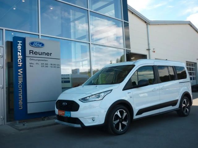 Ford Grand Tourneo
