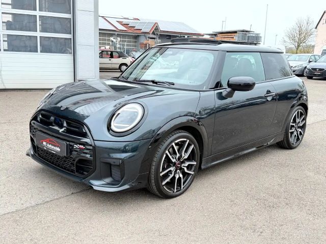 MINI John Cooper Works Cooper S John Cooper Works Trim VOLL VOLL VOLL 2024 Benzine