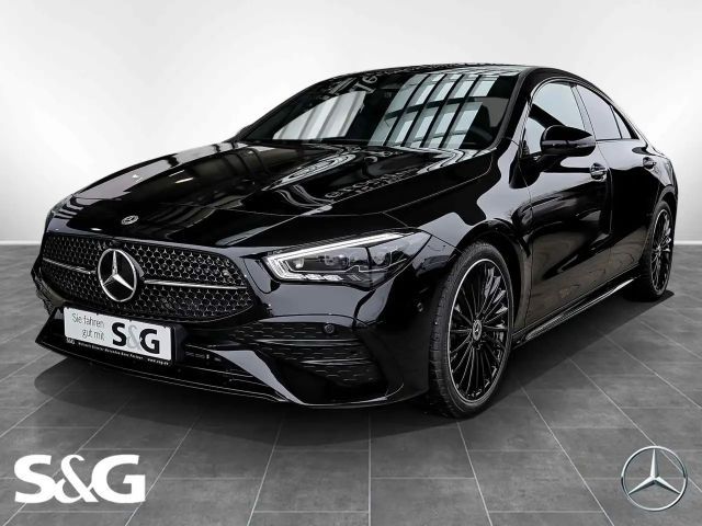 Mercedes-Benz CLA 200 Coupé AMG MBUX+RüKam+M-LED+Night+Night 2026 Benzine