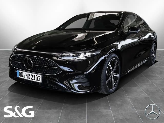 Mercedes-Benz CLA 200 AMG MBUX+RüKam+ M-LED+ Pano+Night+18"LM 2026 Benzine