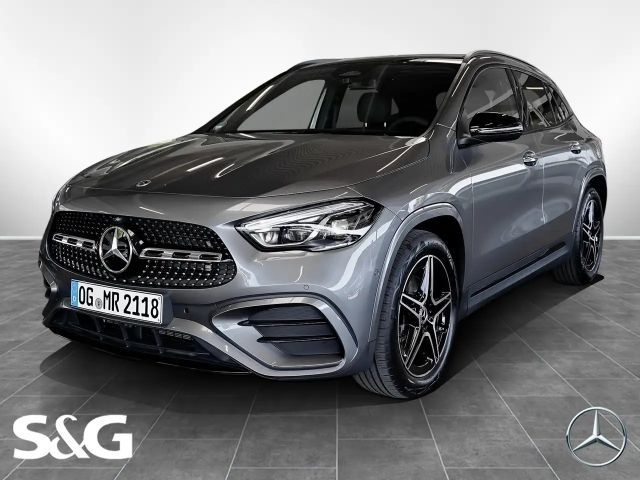 Mercedes-Benz GLA 200 AMG Mbux+RüKam+M-LED+Pano+Night+Distro 2026 Benzine