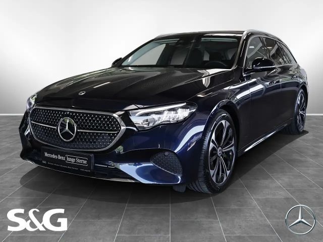 Mercedes-Benz E 300 e T AHK+4 x SITZHEIZUNG+FAHRASS PLUS 2024 Hybride / Benzine