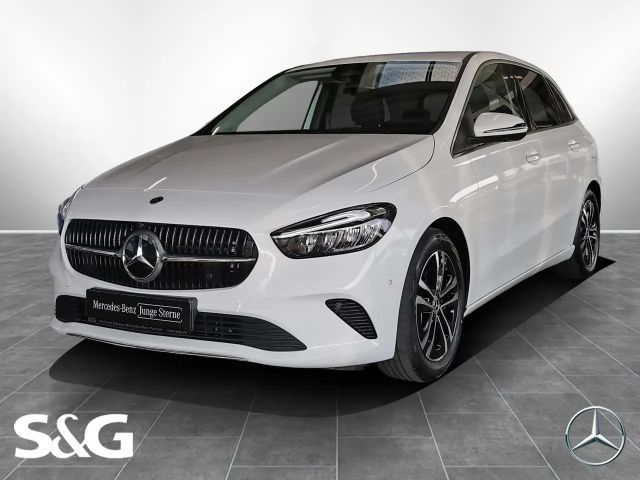Mercedes-Benz B 200 STANDHEIZUNG+TOTWINKEL+360°+CARPLAY+KAMERA 2025 Benzine