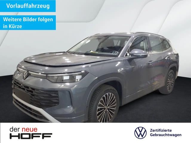 Volkswagen Tayron 1.5 eTSI DSG Life 7-Sitzer AHK AreaView Matrix Nav 2025 Benzine