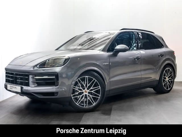 Porsche Cayenne E-Hybrid InnoDrive Head-Up BOSE 21-Zoll 2024 Hybride / Benzine