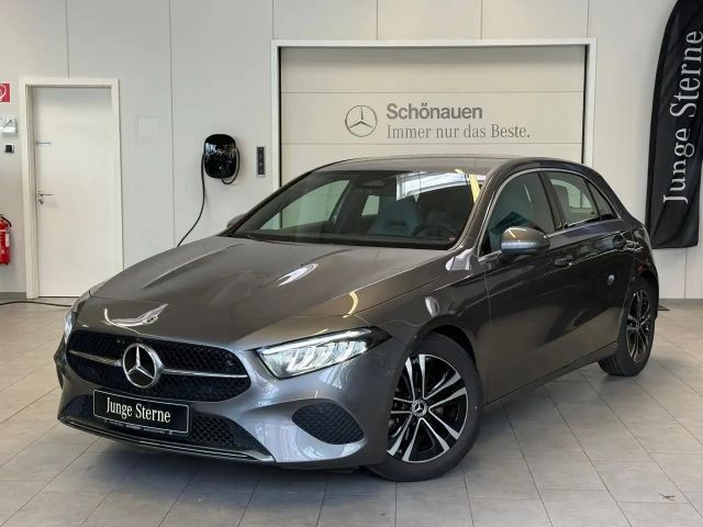 Mercedes-Benz A 200 PROGRESSIVE+360°+TOTWINKEL+Laderaumpaket 2024 Benzine
