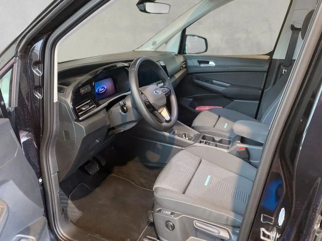 Ford Grand Tourneo