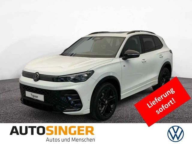 Volkswagen Tiguan R-Line TSI 4M *AHK*PANO*NAVI*HUD*R-CAM* 2025 Benzine