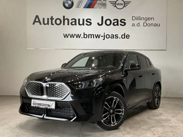 BMW iX2 xDrive30 |Aktivsitz |M Sportpaket |19 M LMR 2025 Elektrisch