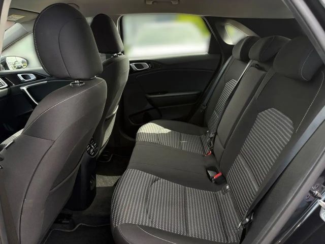 Kia Ceed / cee'd