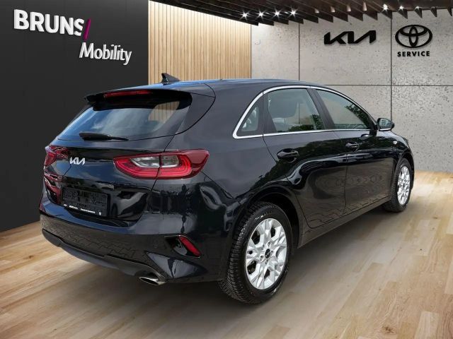 Kia Ceed / cee'd
