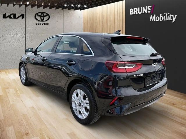 Kia Ceed / cee'd