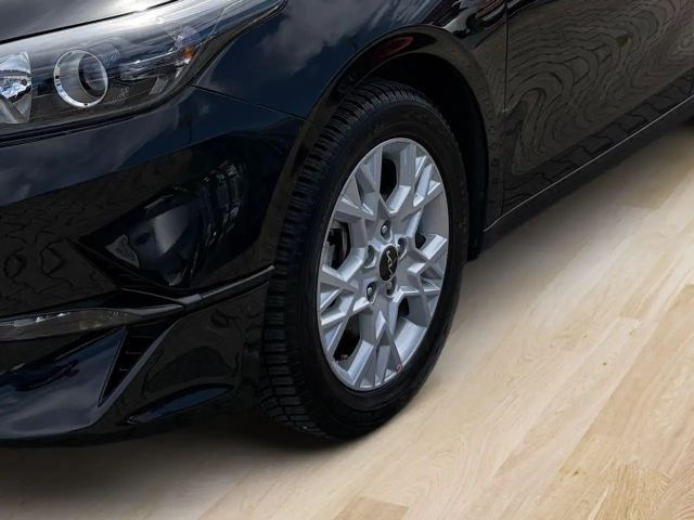 Kia Ceed / cee'd