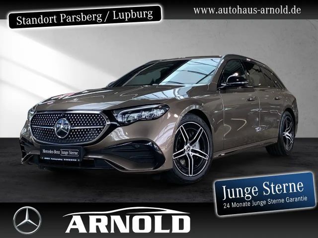Mercedes-Benz E 200 E 200 T AMG Line Night AHK 360° Distronic LED  BC 2025 Benzine