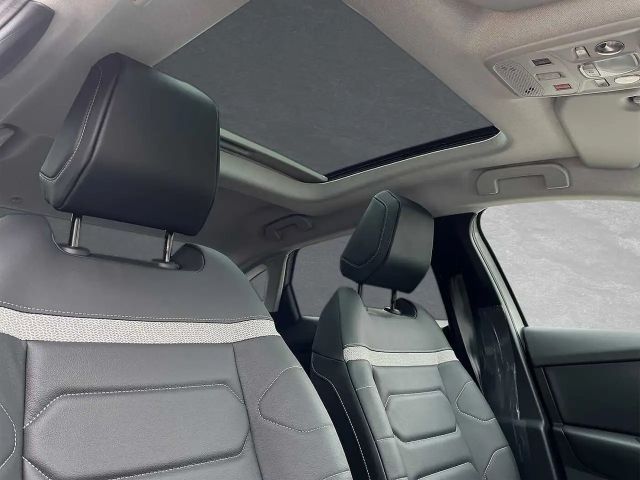 Citroen E-C4 X