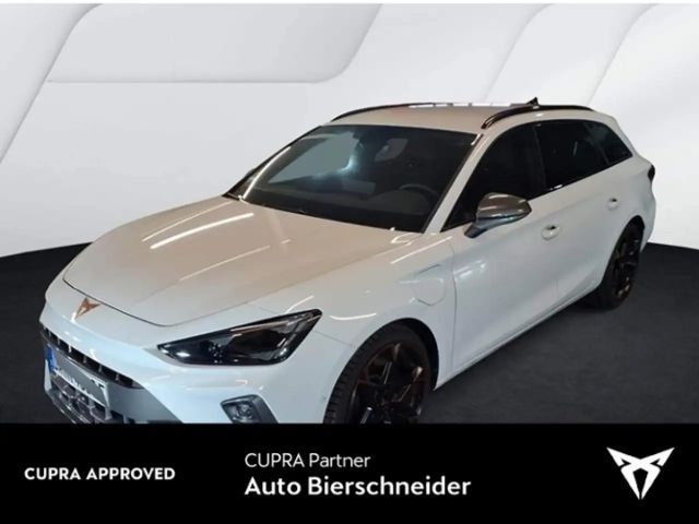 Cupra Leon SP 1.5 TSI DSG e-Hybrid VZ AHK ALCANTARA MATRIX SH 2025 Hybride / Benzine