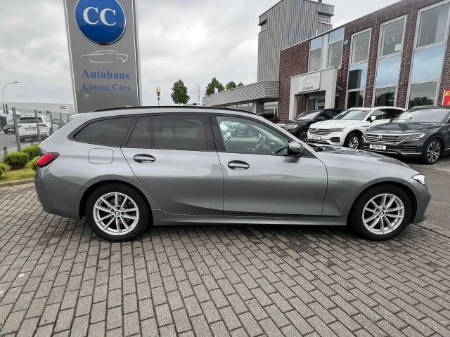 BMW 318 318d Touring ACC+Panorama+LED+Park ASSIST 2023 Diesel