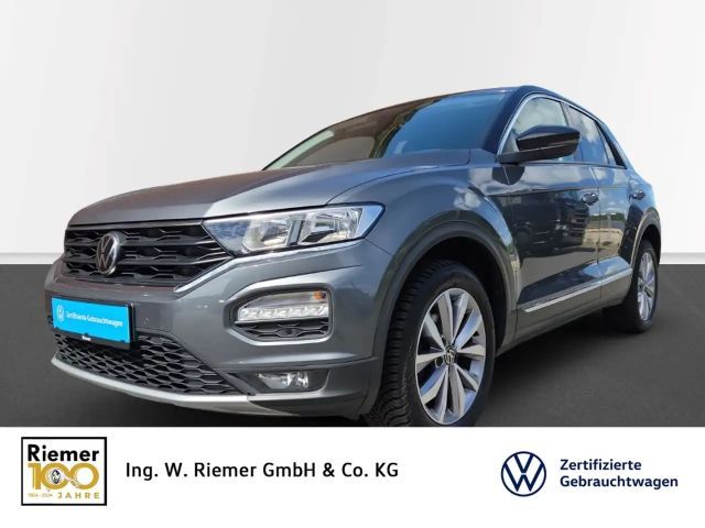 Volkswagen T-Roc Style 1.5 TSi DSG AHK CAM SHZ Navi AppConnect 2022 Benzine