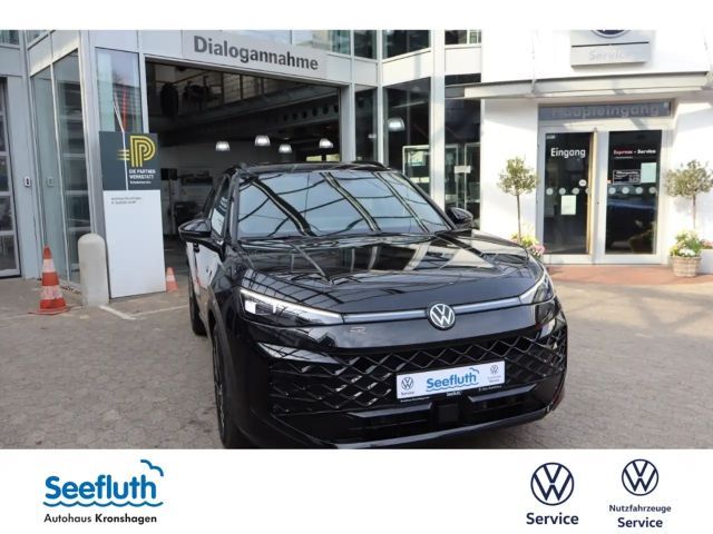 Volkswagen T-Roc 1.5 eTSI R-Line Black Style Pano AHK RFK 2026 Benzine