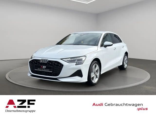 Audi A3 30 TFSI advanced NAVI+TEMPOMAT+LED+ 2025 Benzine
