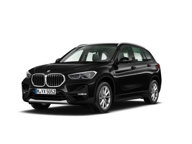 BMW X1 xDrive20i Aut HUD Navi Leder LED ACC SHZ Klimaaut 2021 Benzine